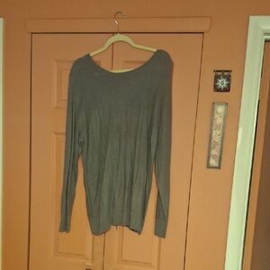 Zuda VNeck Sweater
